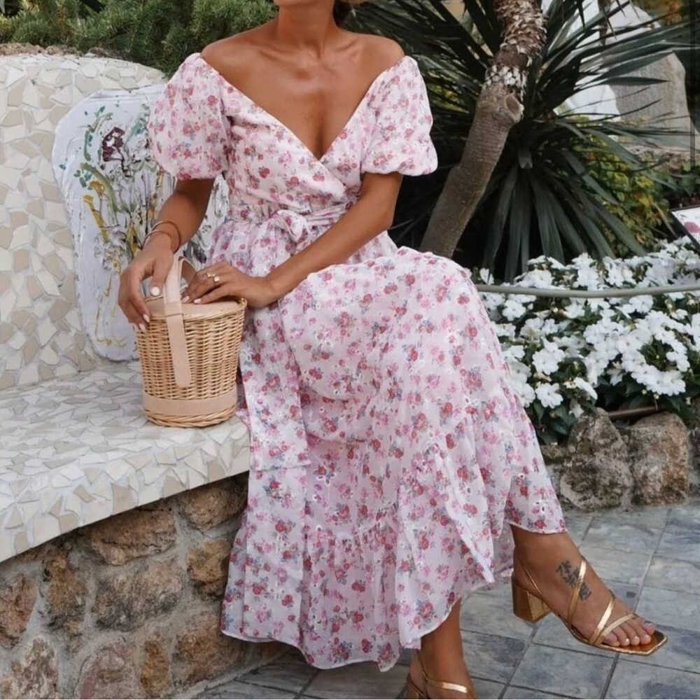 Alamour The Label Jaida Dress in pink size M